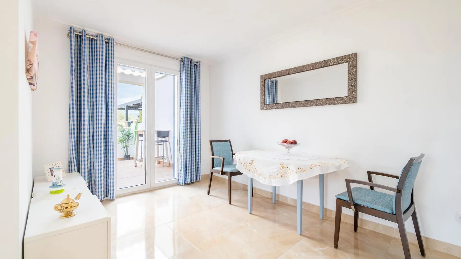Willa Illes De Sicilia Palma de Mallorca 0*,